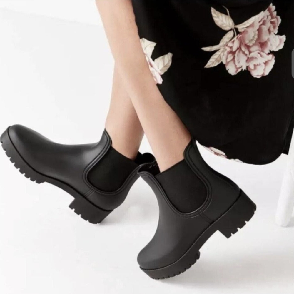 NIB Jeffrey Campbell Cloudy Black Matte Boot